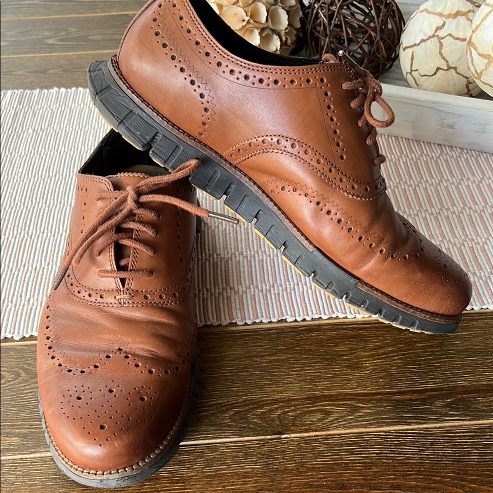 Classic Brown Cole Haan Men's Wingtip Oxfords. Sz 10.5 W